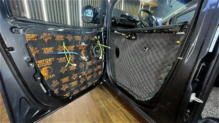 Шумоизоляция двери Hyundai Staria 2022-7